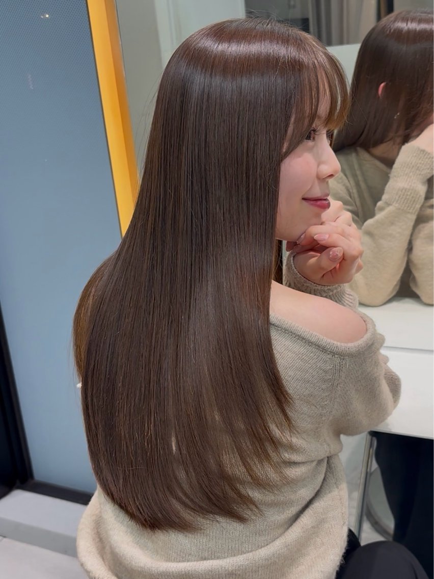 ロング 縮毛矯正 トリートメント 福岡縮毛矯正✨️ ストレート 向井和輝のヘアスタイル