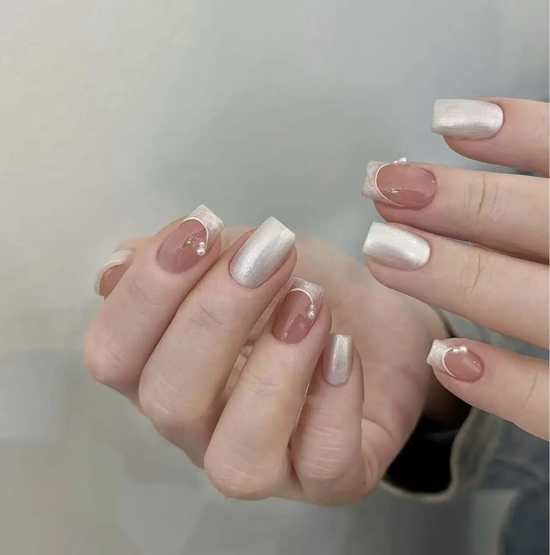 ネイル フラワーネイル フレンチネイル ジェルネイル ガラスフレンチ ハート ハンドネイル BabyYouMi nailのネイルデザイン