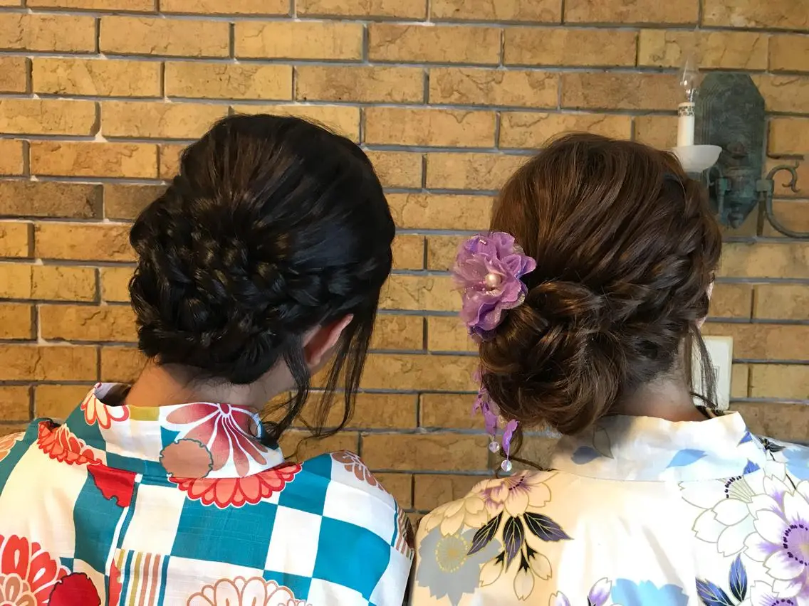 セミロング ヘアアレンジ 大賀 海夕の眉毛・アイブロウイメージ
