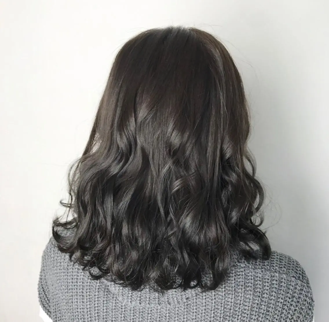 ショート ミディアム セミロング ロング カラー ダークグレー メンズカット特化柏駅 徒歩3分LOUのヘアスタイル