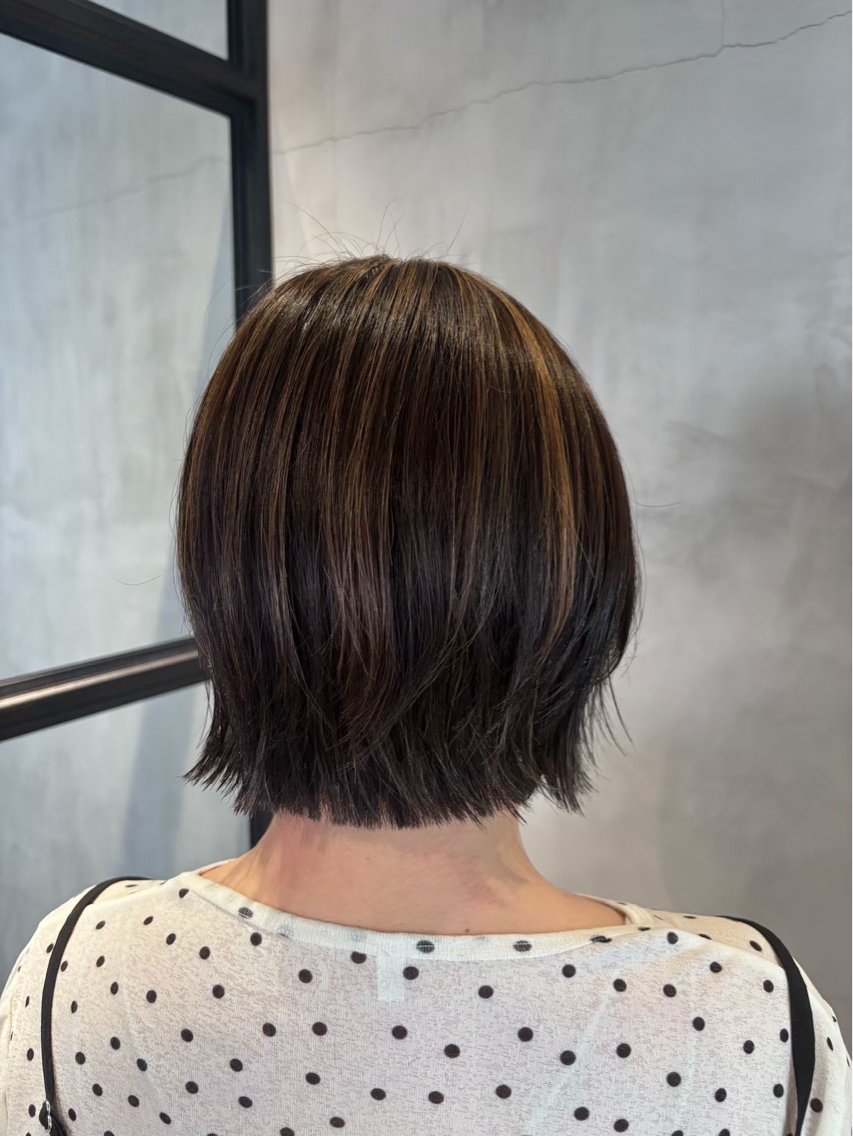 ショート カラー ヘアカラー 岸田 和樹のヘアスタイル