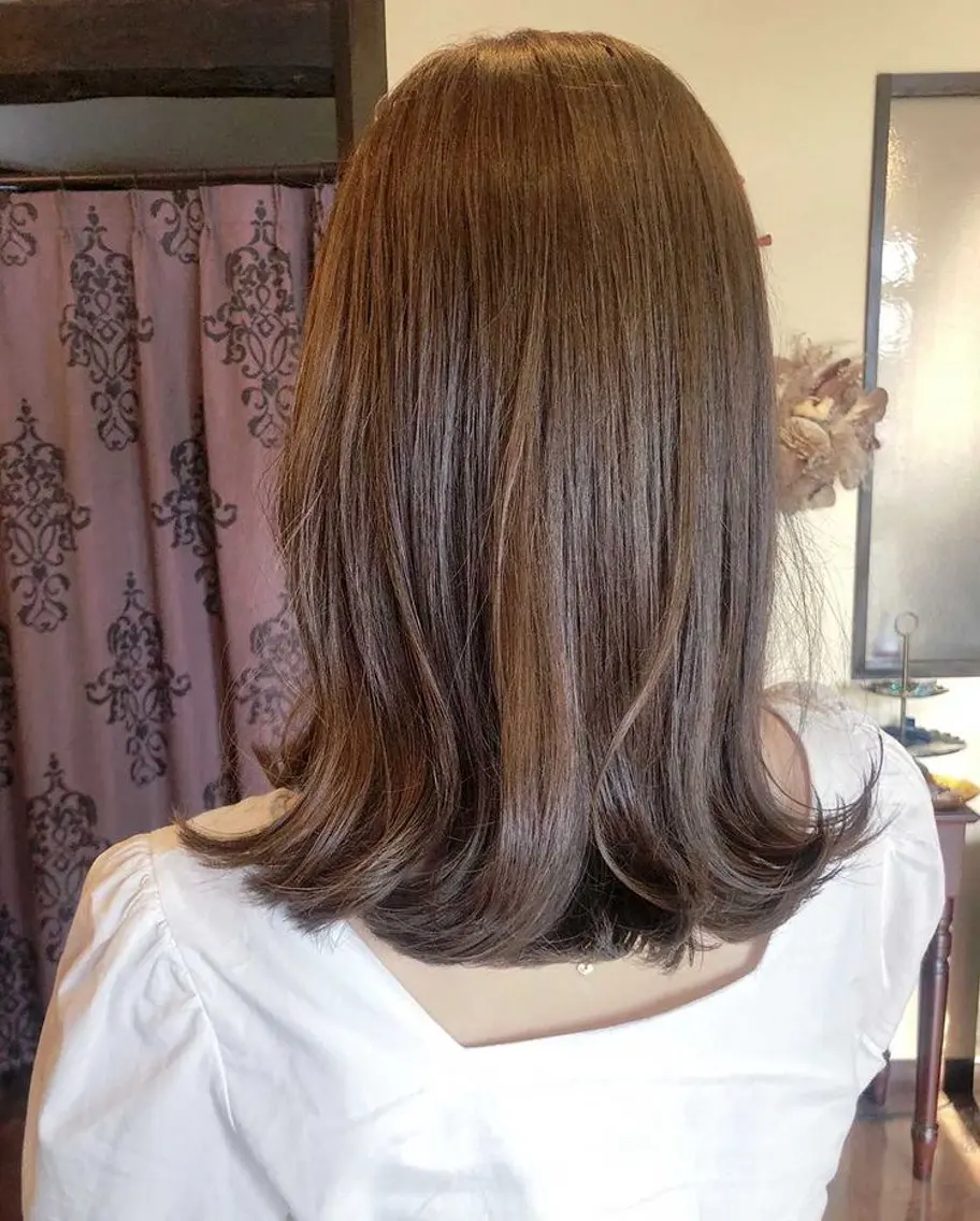 セミロング カット ヘアカラー 透明感/艶髪/ アレンジ/牧野 佑菜のヘアスタイル