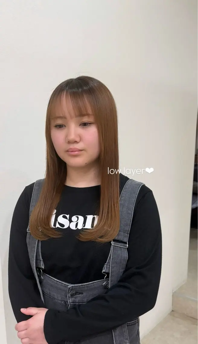 セミロング 松本 華林のヘアスタイル