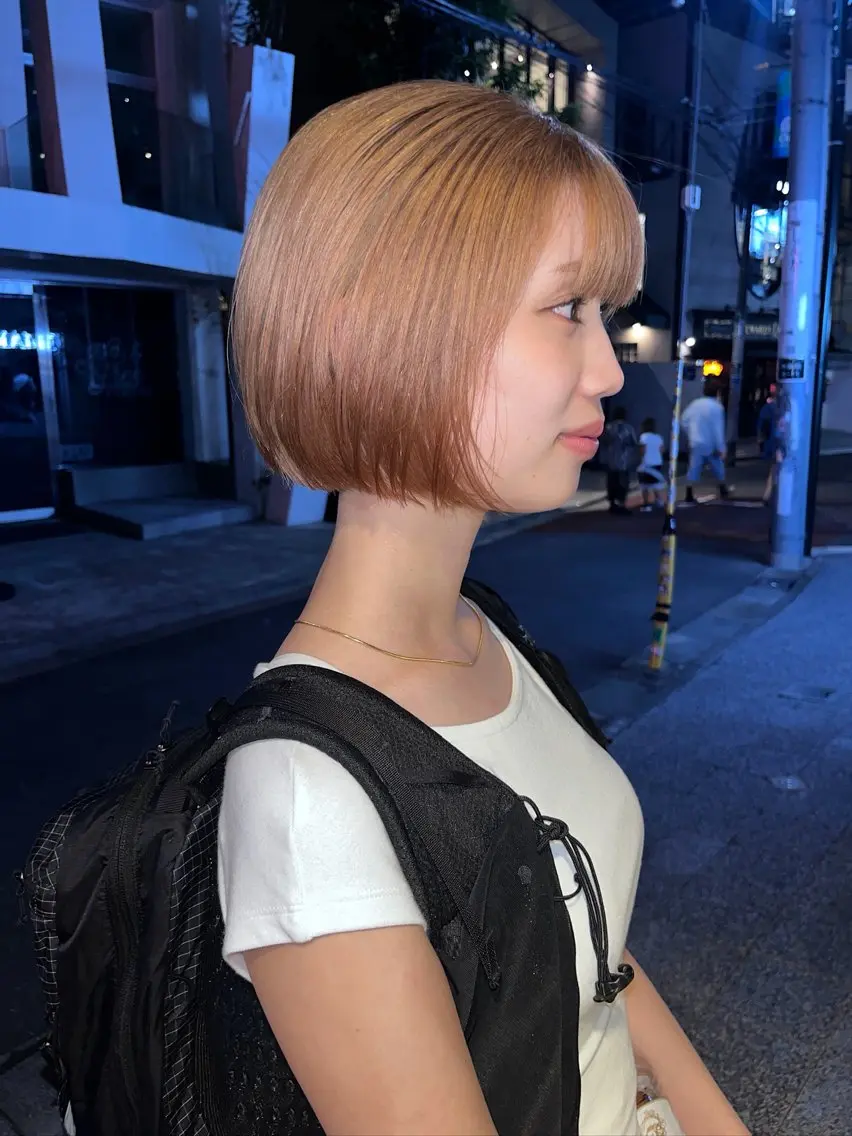 ミディアム カラー ベージュカラー ブリーチ ボブ ヘアカラー トリートメント 赤み消しカラー/ ナチュラル/トモキのヘアスタイル