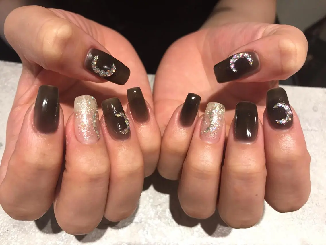 ネイル emunail あやかのネイルデザイン