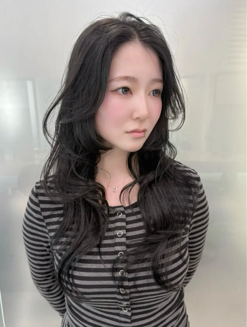 ロング 韓国風ヘア ロング 似合わせカット votan lilleyのヘアスタイル