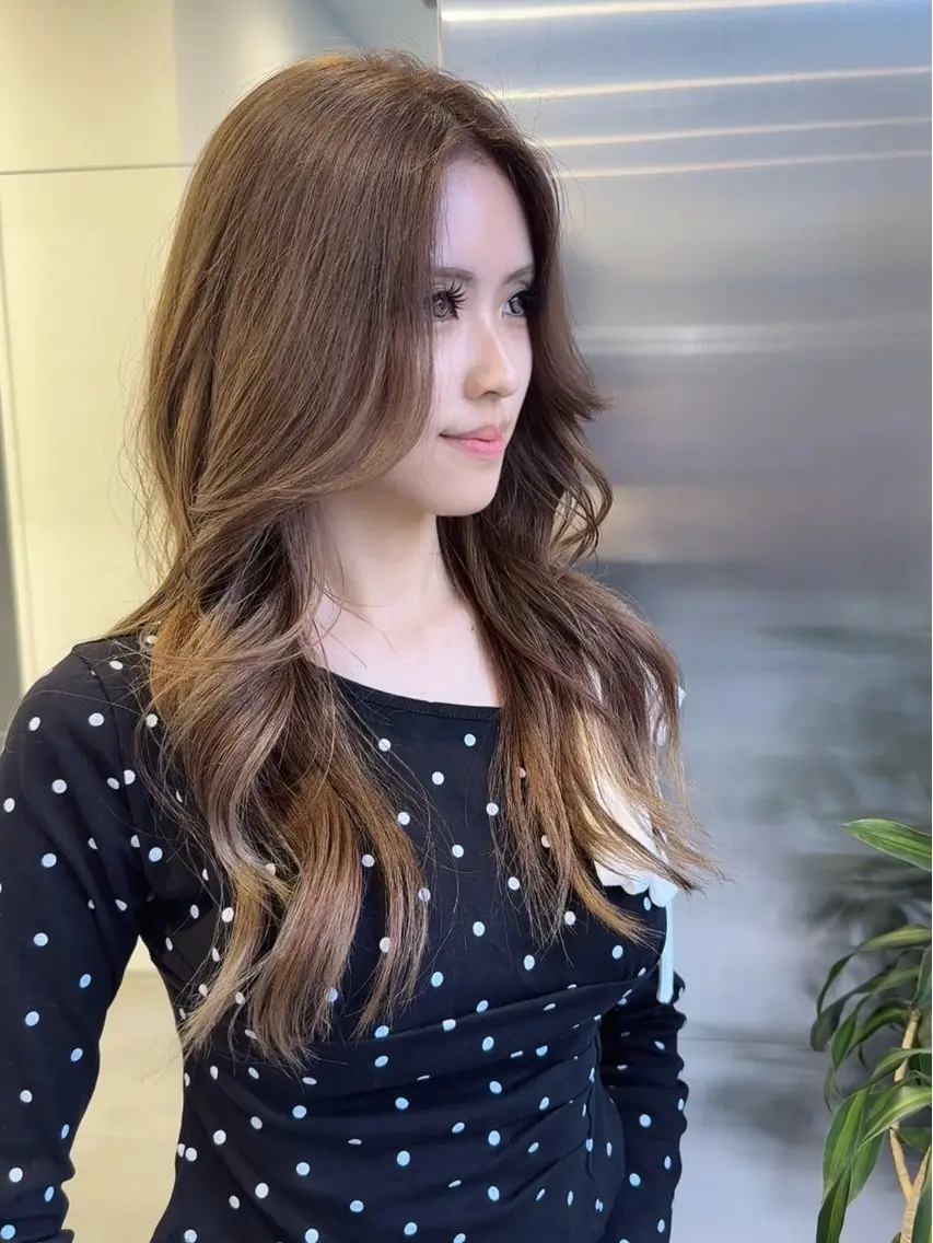 ロング カラー 韓国風ヘア レイヤーカット カット ヘアカラー トリートメント 韓国ヘア🇰🇷 スズキのヘアスタイル