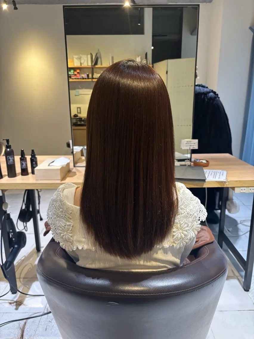 ロング 髪質改善 カット 縮毛矯正 トリートメント 尾形 百花のヘアスタイル