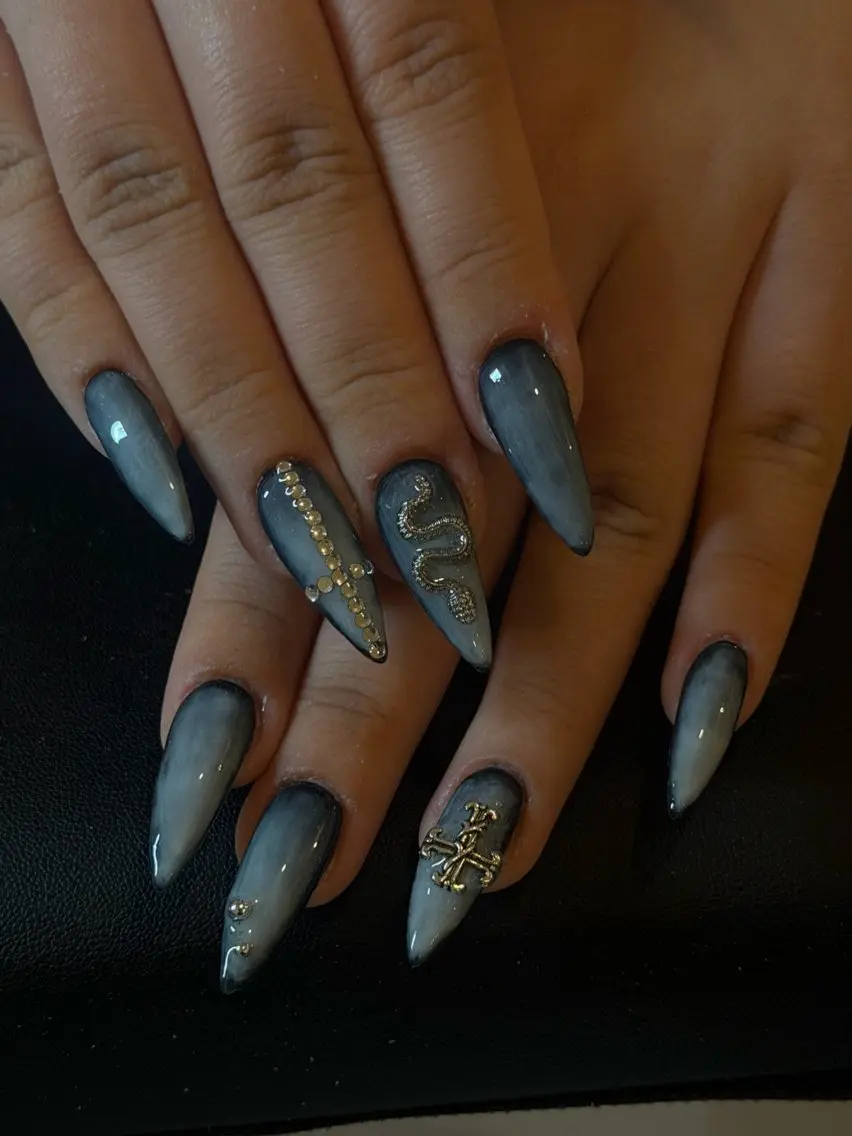 ネイル ハンドネイル なぽ ❤︎ y2k/韓国nailのネイルデザイン