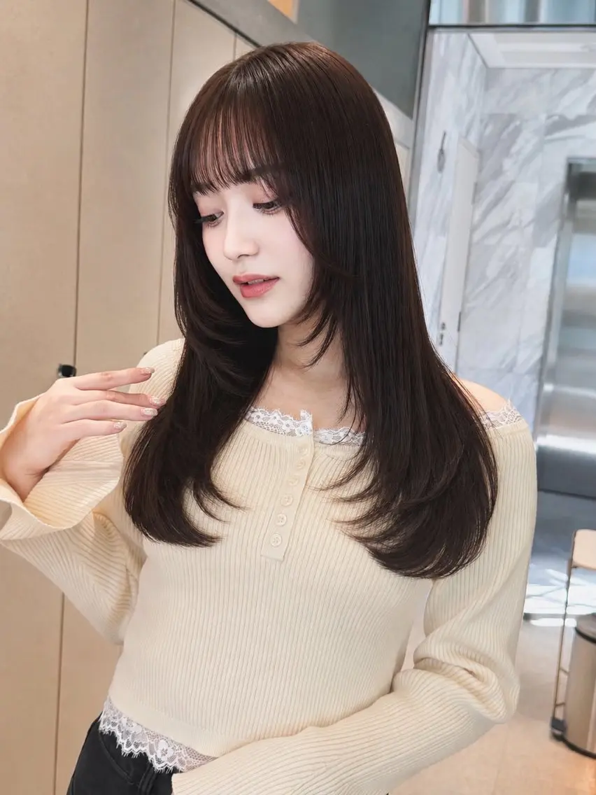 ロング カット ヘアカラー 縮毛矯正 トリートメント 🦋韓国風レイヤー/ 艶髪矯正🦋凛太郎のヘアスタイル
