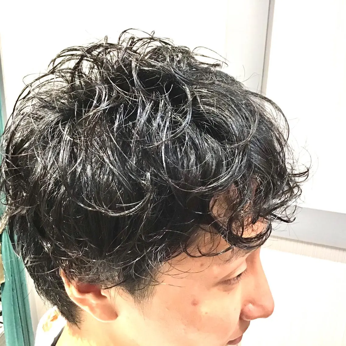 ミディアム カット パーマ 岡崎 隆晟のヘアスタイル