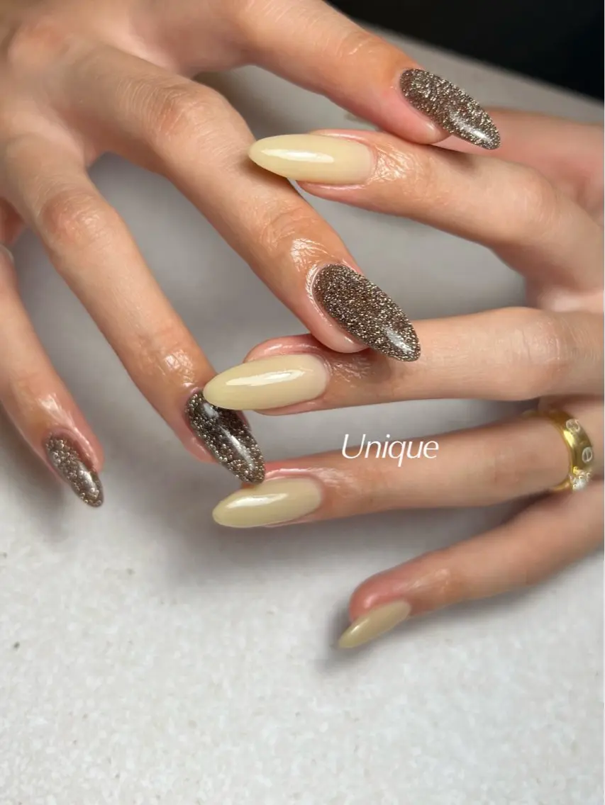 ネイル Unique 【ユニーク】のネイルデザイン