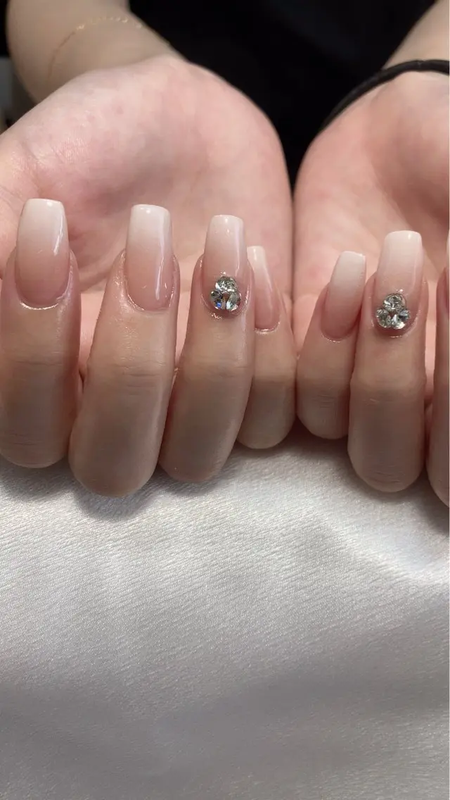 ネイル Legit nail salonのネイルデザイン