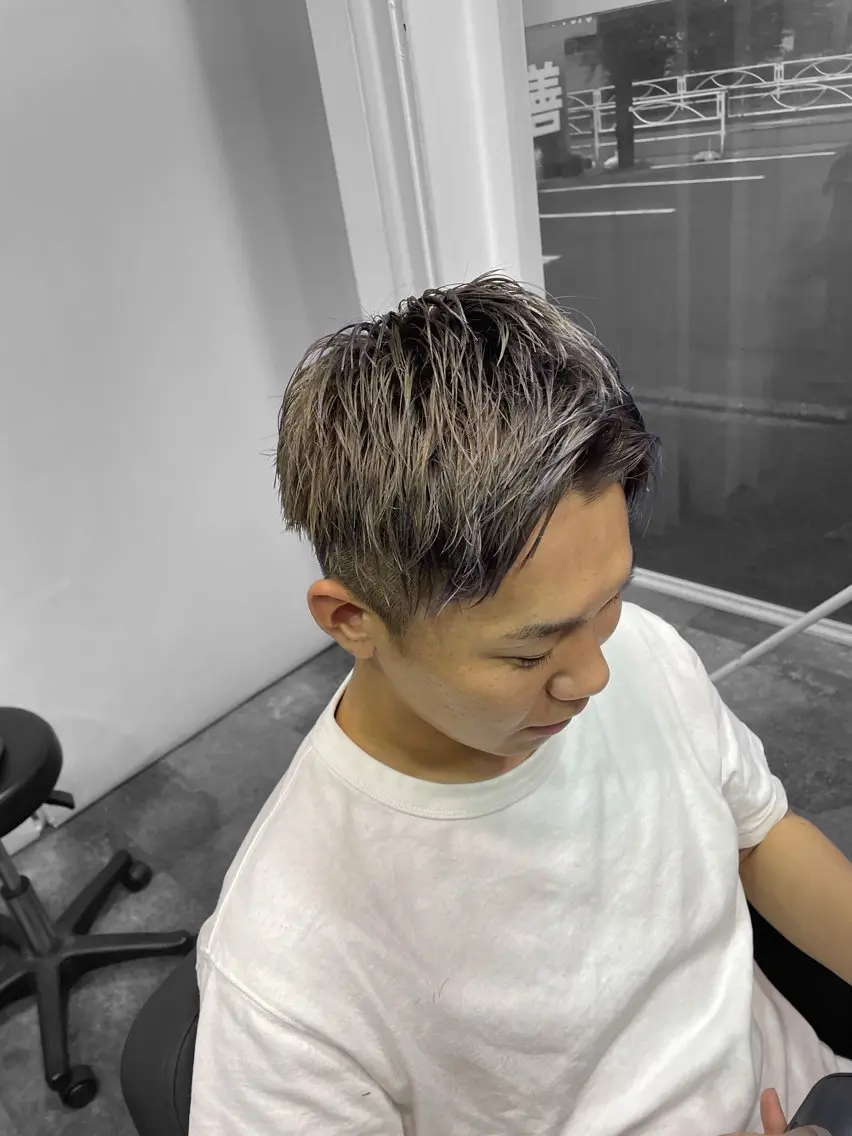 ショート メンズ カット 平井 芳琉のヘアスタイル