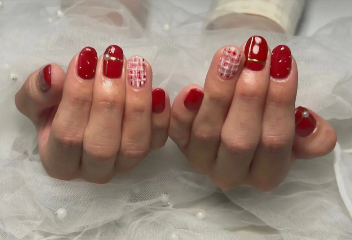 ネイル ハンドネイル 佐藤 友里絵のネイルデザイン