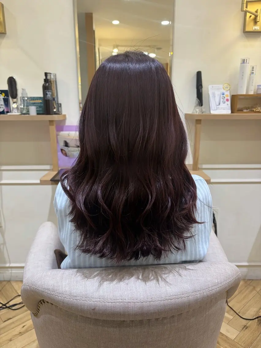 セミロング ピンクブラウン カット ヘアカラー SAAYA🌱 Luana難波店のヘアスタイル