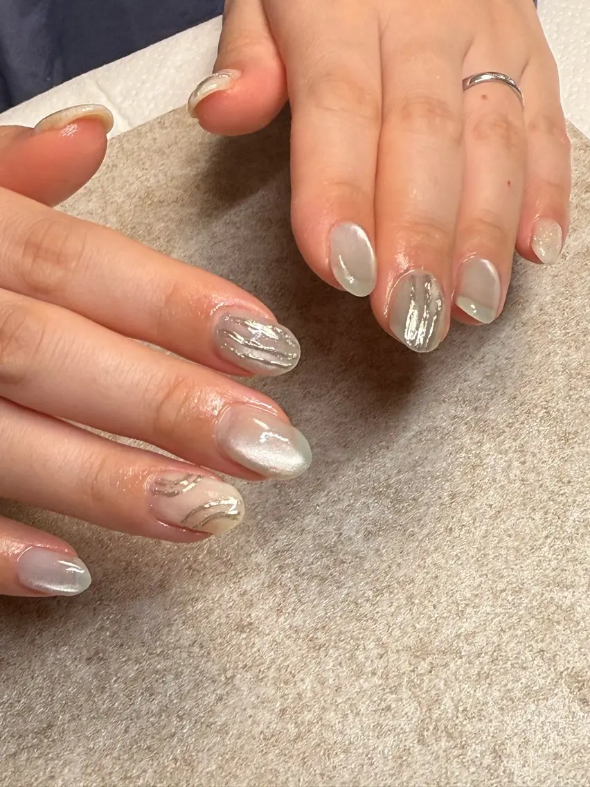 ミディアム Bell Nailのネイルデザイン