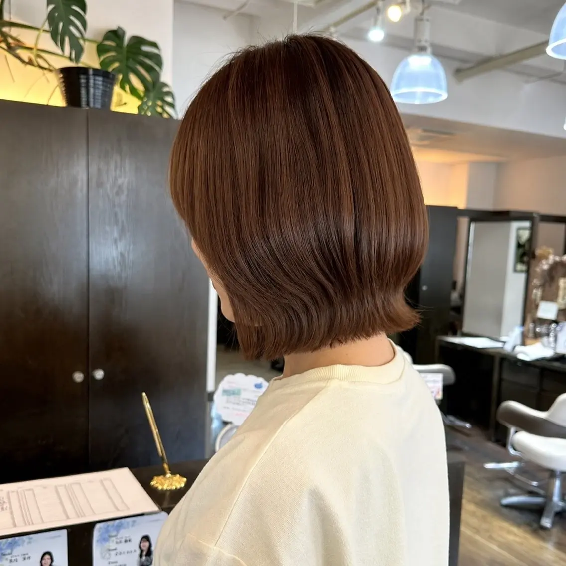 ショート カラー ボブレイヤー ブラウンカラー ボブ レイヤーカット 近藤 優羽のヘアスタイル