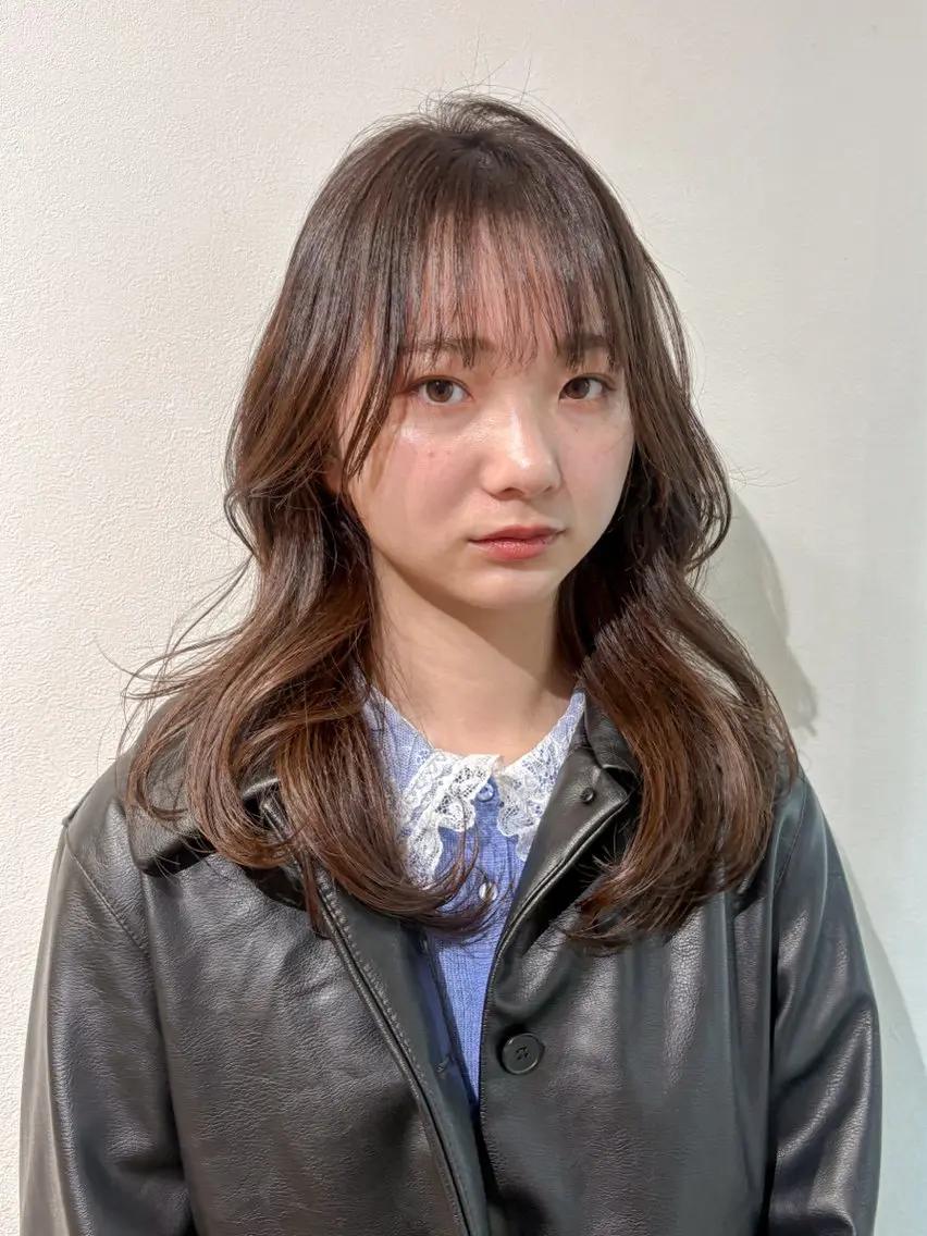 セミロング カラー ヘアカラー cut/nail ▫️イチカ🌻のネイルデザイン