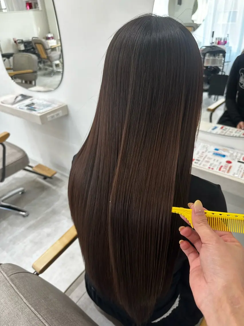 ロング カット 縮毛矯正 トリートメント むっち/aujua 認定サロンのヘアスタイル