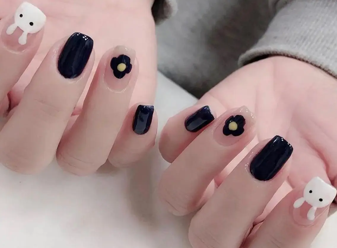 (オフなし★ミニモ限定価格★)90分持ち込みアート4本+ワンカラー三色➕500円パラジェルに変更ができますの写真