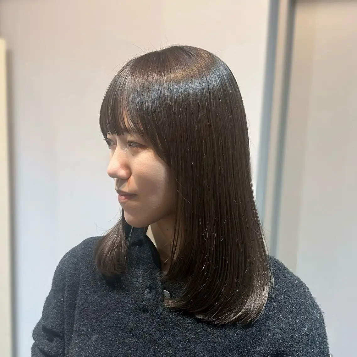 ミディアム カラー パーマ ヘアアレンジ 透明感カラー ストレートパーマ 縮毛矯正+モテカラー 🎀✨MIHOのヘアスタイル