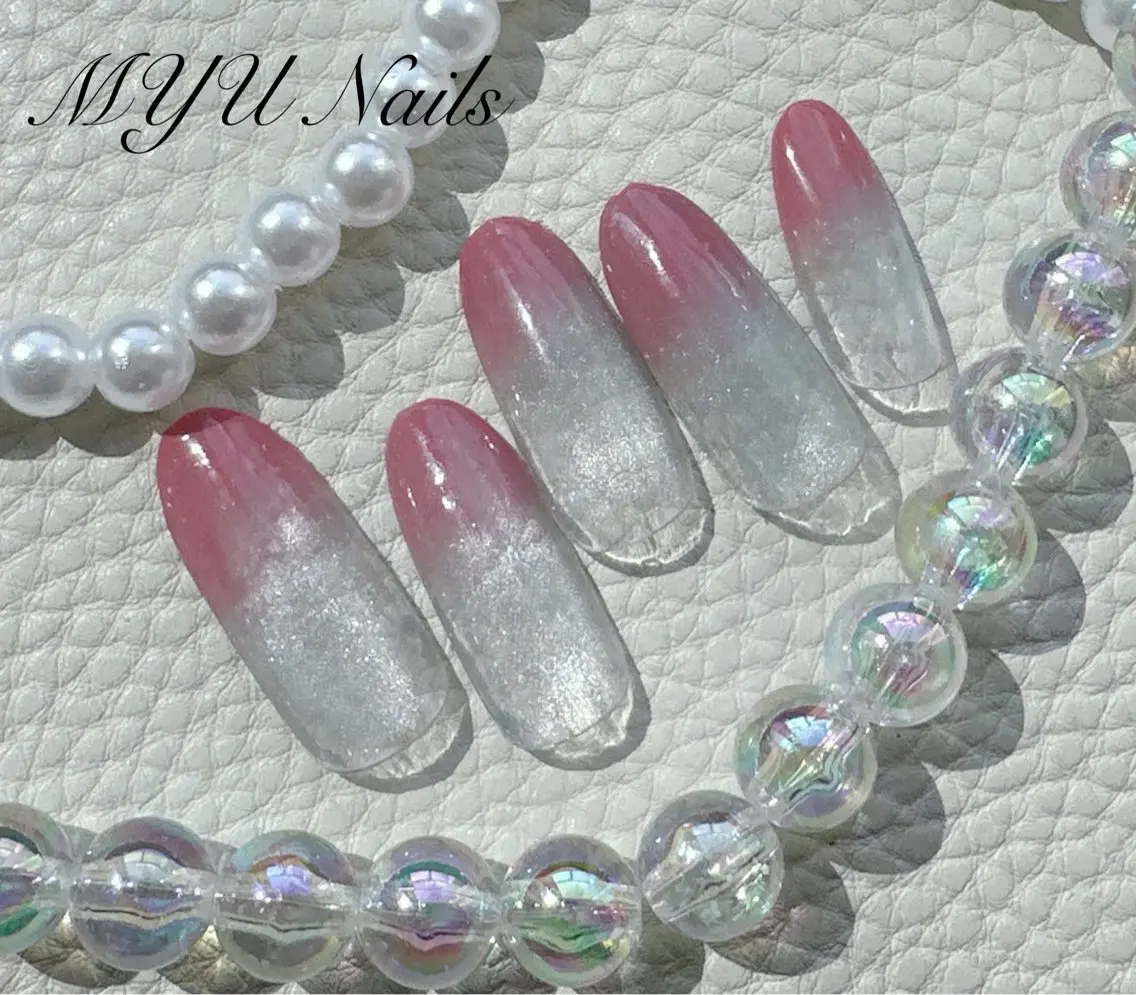 ネイル ジェルネイル グラデーション マグネットネイル 持ち込み ニュアンスネイル ニュアンスネイル🌈 MYU Nailsのネイルデザイン