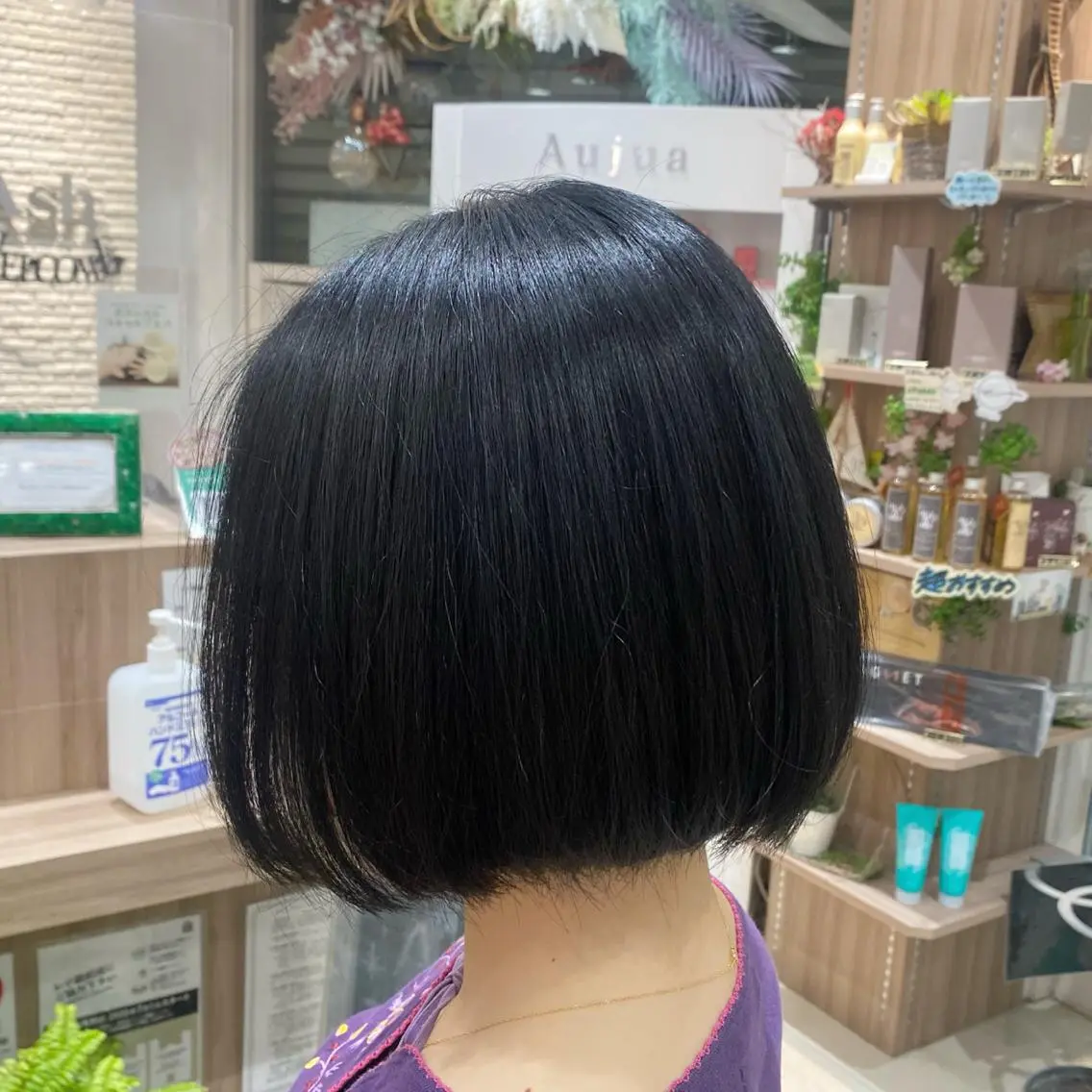 カラー 黒髪 ブルーカラー ブルーブラック ヘアカラー Miyu🦄ash カット/まつげのヘアスタイル
