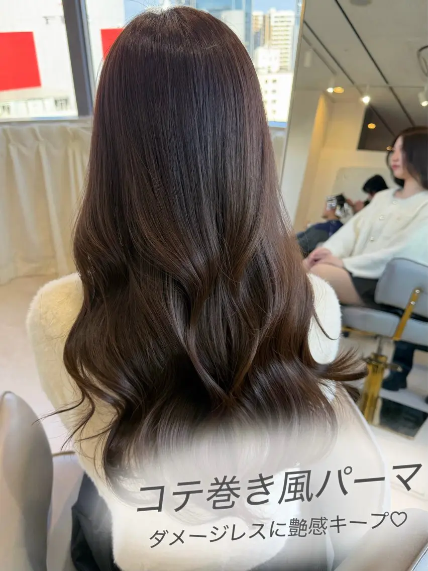 ロング カット パーマ 𝑦𝑢𝑟𝑖𝑎 AFLOAT大阪のヘアスタイル