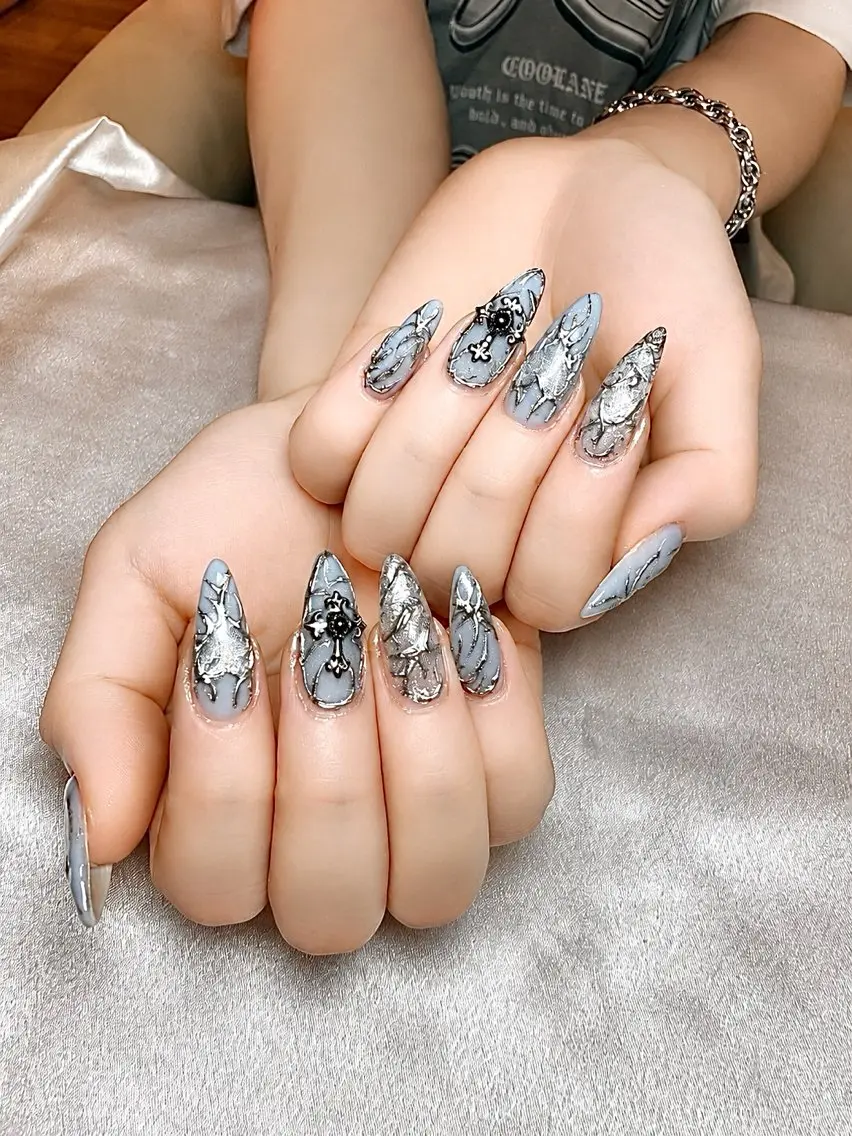 ネイル チークネイル 長さ出し フラッシュネイル ジェルネイル 韓国ネイル ハンドネイル Queen Nail Salonのネイルデザイン