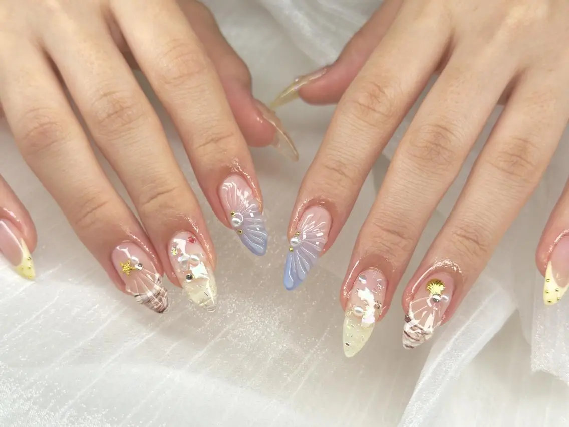 ネイル 持ち込み ハンドネイル ネイリスト Moeのネイルデザイン