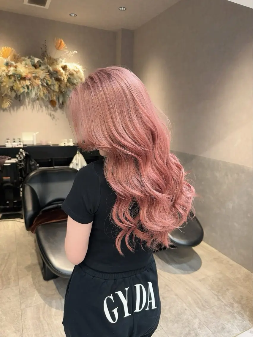 カラー 透明感カラー ハイトーンカラー ヘアカラー トリートメント ヘッドスパ Rio /透明感 カラー/ハイトーンのヘアスタイル
