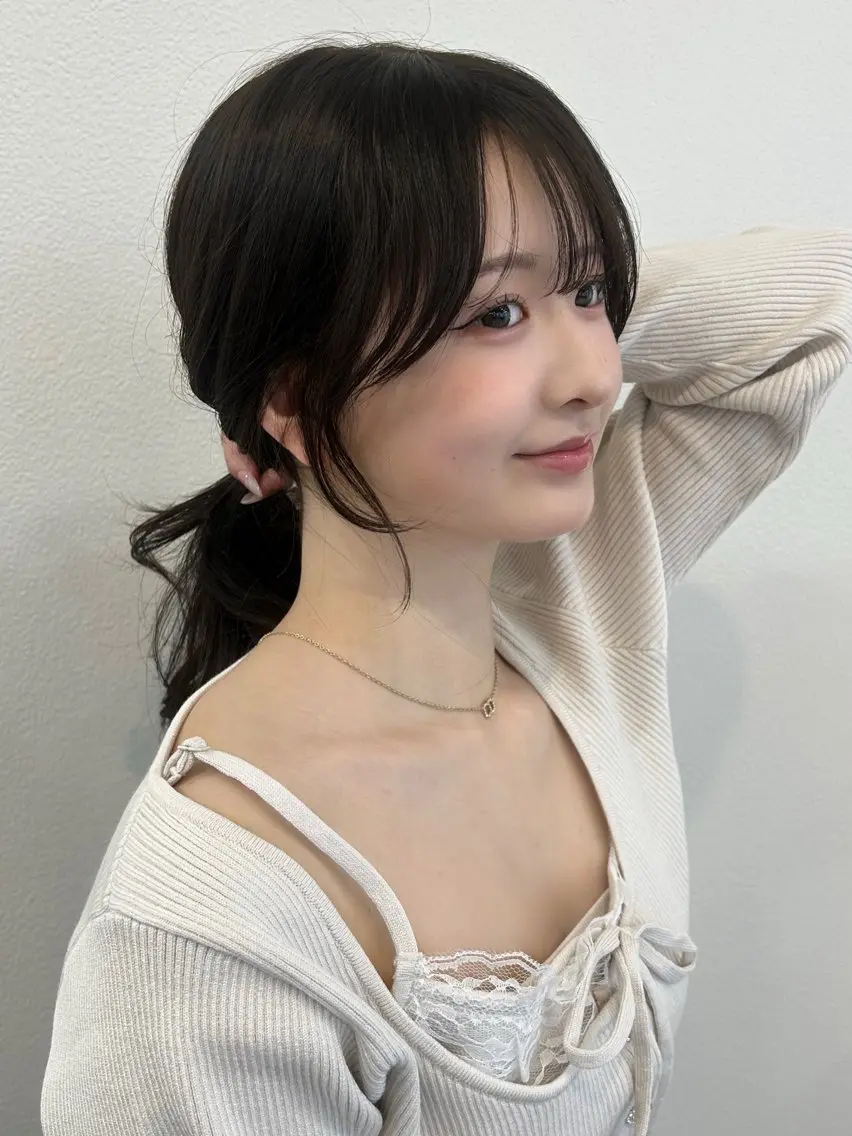 セミロング 小顔カット カット 藤間 帆乃夏（とうまほのかのヘアスタイル