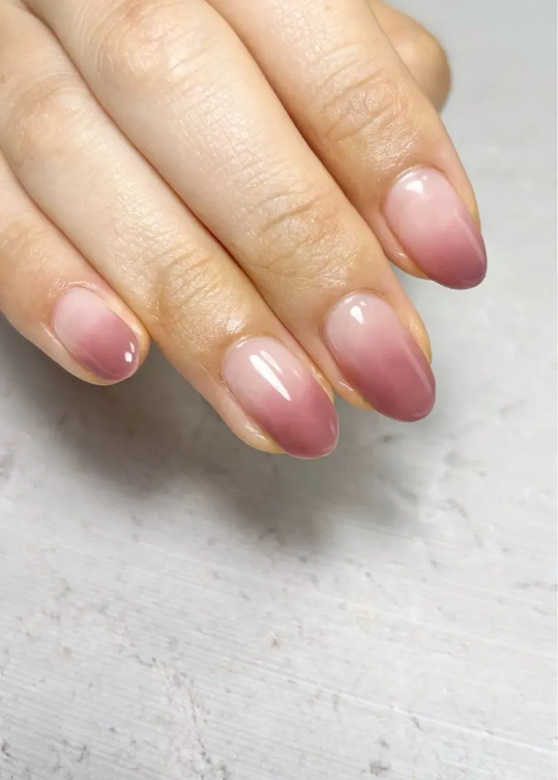 【ご新規様オフ無料】ハンド🤲シンプル/グラデーションの写真