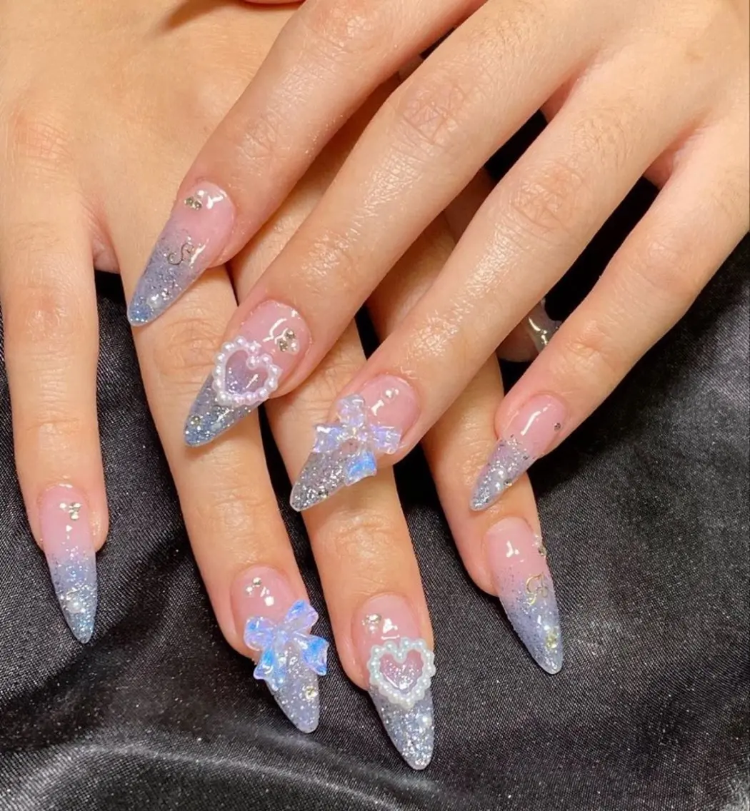 Queen Nail 柏店　クイーンネイルのネイルデザイン
