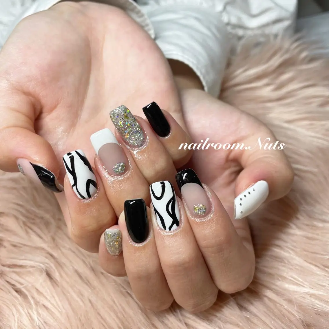 ネイル ハンドネイル nailsalon Nutsのネイルデザイン
