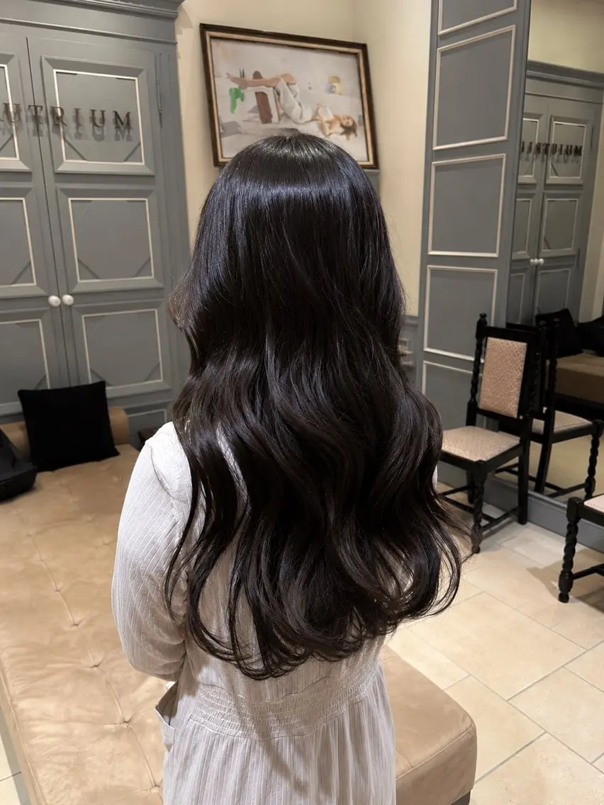 ロング カラー ヘアカラー 西奥 琴葉のヘアスタイル