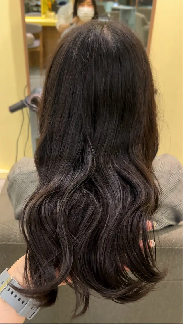 カラー 一條 乃亜のヘアスタイル