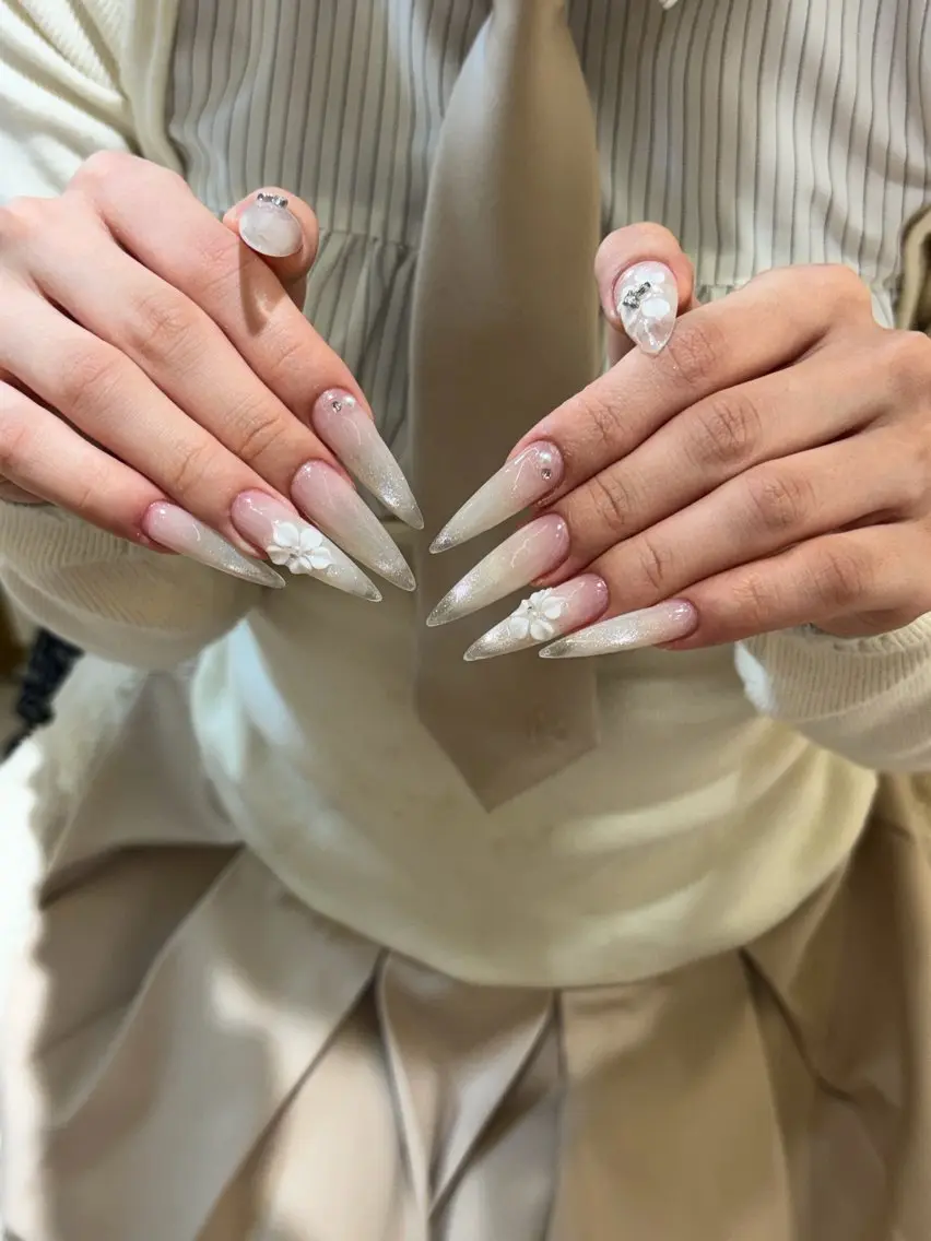 ネイル チークネイル 長さ出し フレンチネイル ガーリー 韓国ネイル Sun Nail linaのネイルデザイン