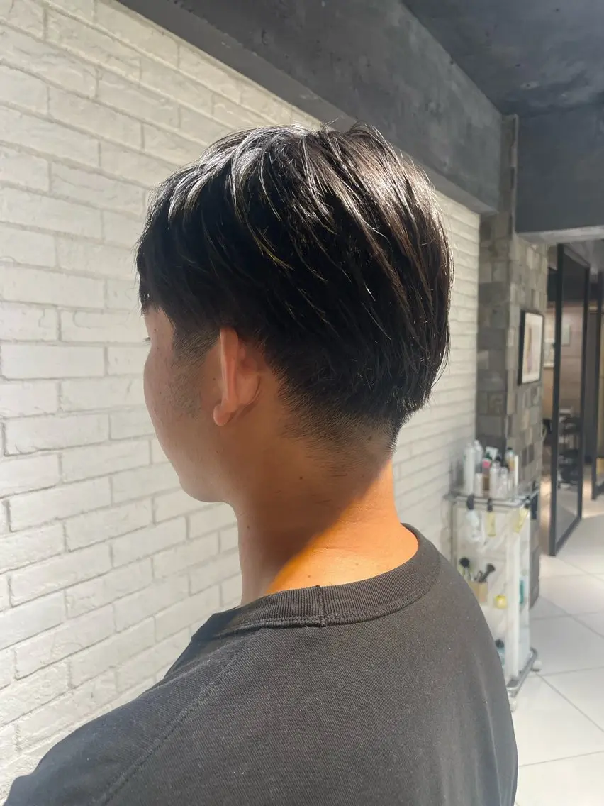 ショート メンズ 刈り上げ 小野寺 もものヘアスタイル