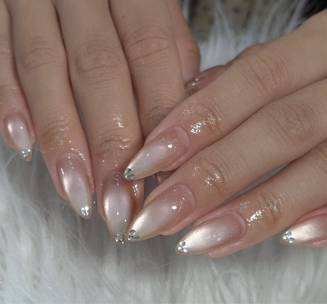 ネイル ハンドネイル LAVISH sakiのネイルデザイン