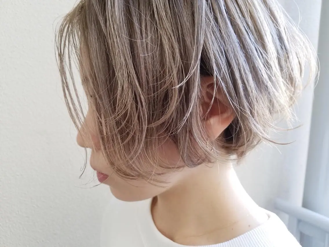 ショート カラー ハイトーンカラー ショートヘア ヘアカラー imai（イマイ） /ボブ/パーマのヘアスタイル