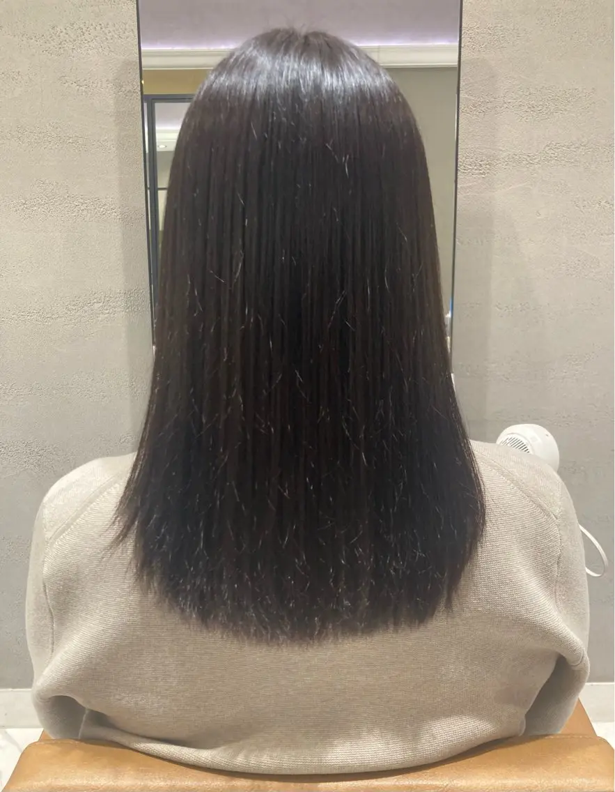 カラー 中山 千尋のヘアスタイル