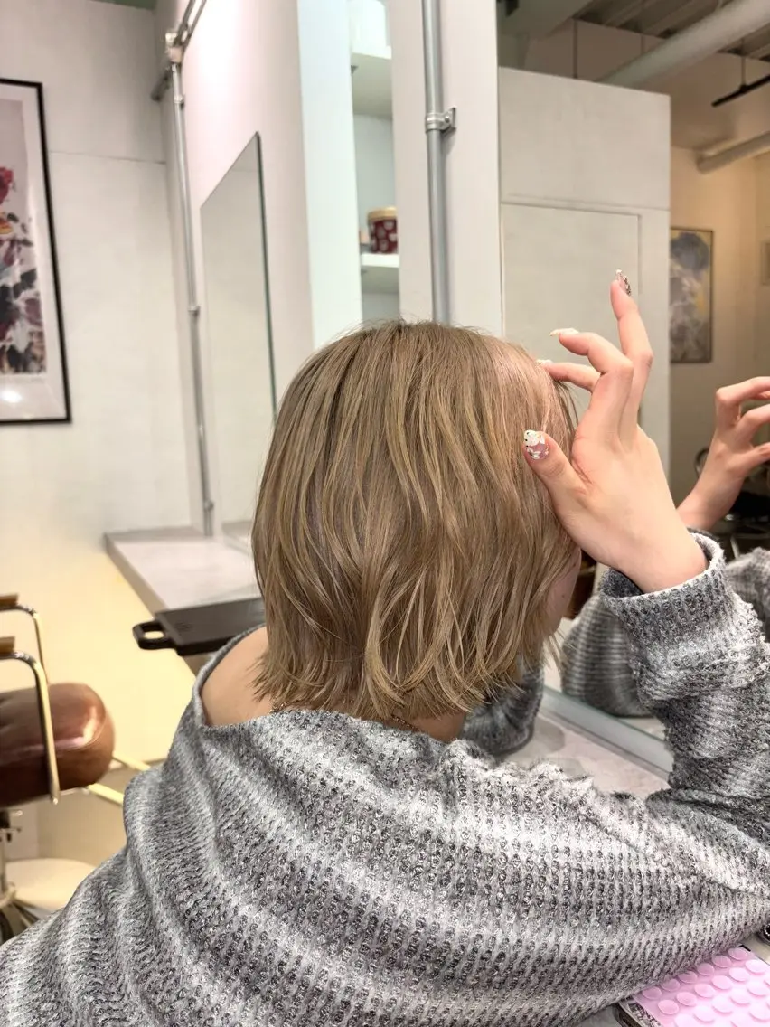 ショート カラー ヘアカラー ooitヨシダ ミナミのヘアスタイル