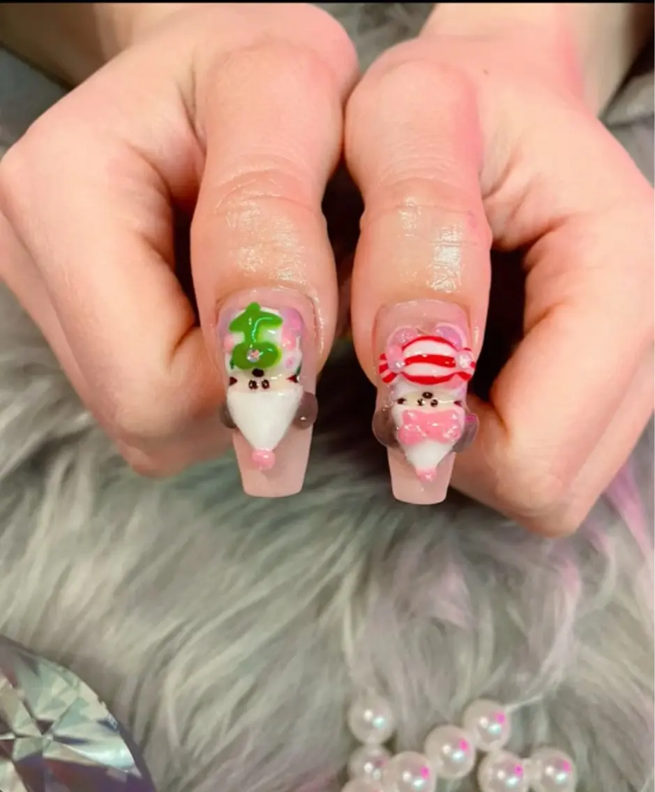 ネイル キラキラネイル ロングネイル ピンク ワンホンネイル 冬ネイル Lani ♡のネイルデザイン