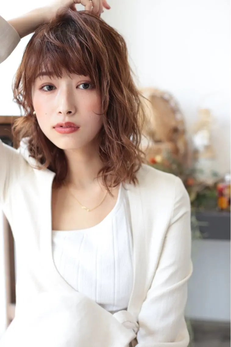 ロング カラー ブリーチ 透明感カラー ダブルカラー ブリーチなしカラー カット ヘアカラー トリートメント ブリーチなし/カラー 専門店ASOBIのヘアスタイル
