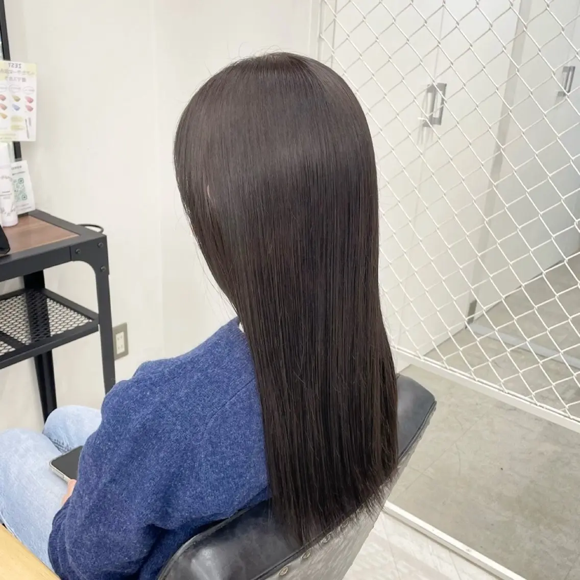 ミディアム カラー パーマ ヘアアレンジ メンズ ブラウンカラー 透明感カラー グレージュ トリートメント mona/ ストレートスタイル✨のヘアスタイル