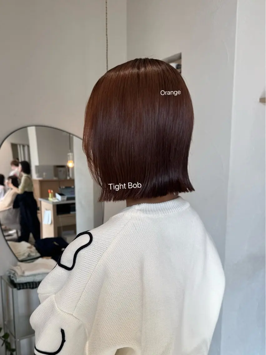 ミディアム ボブ 外ハネヘア カット ヘアカラー トリートメント ボブ/カシスカラー/ 村田茉優のヘアスタイル
