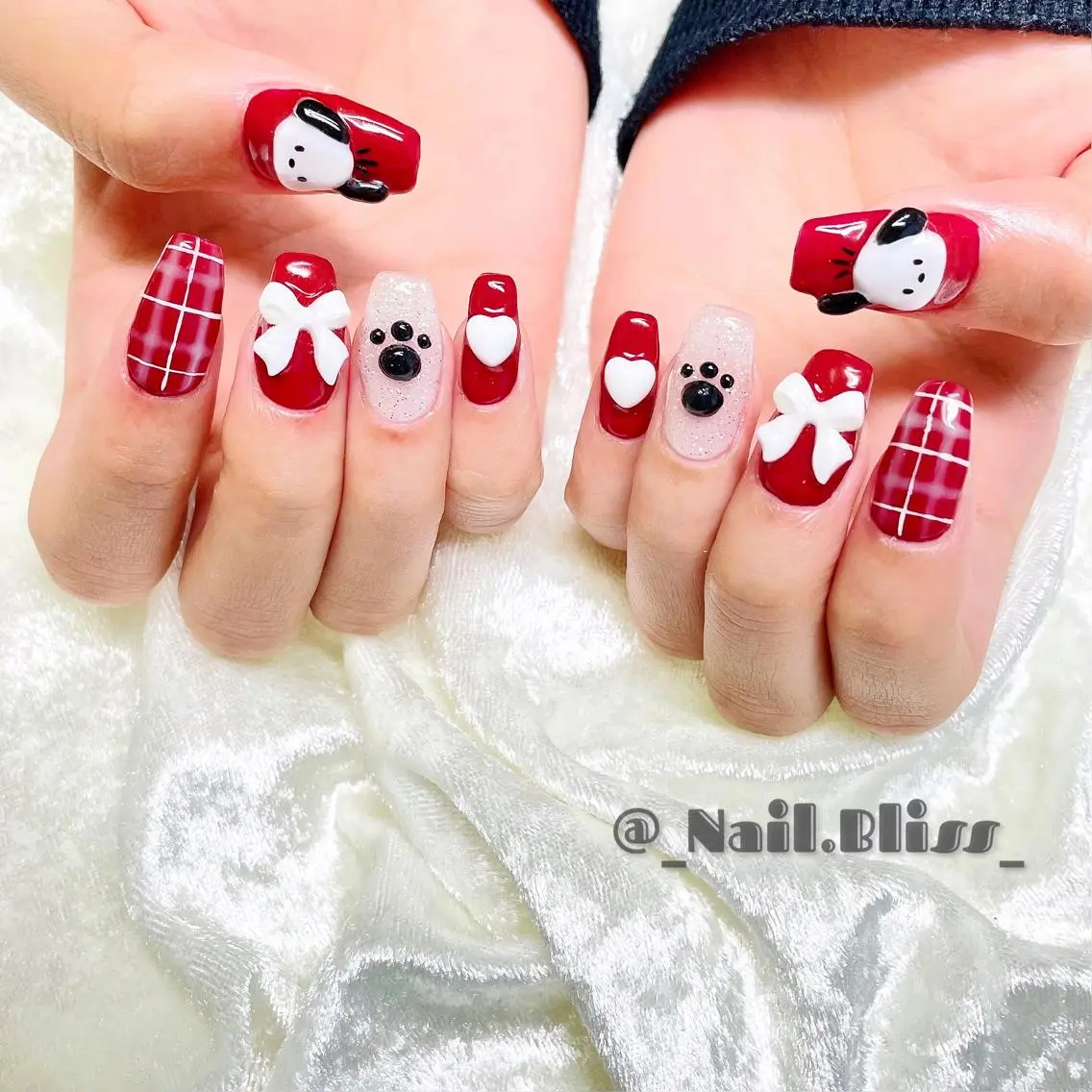 ネイル ハンドネイル NAIL BLISSのネイルデザイン