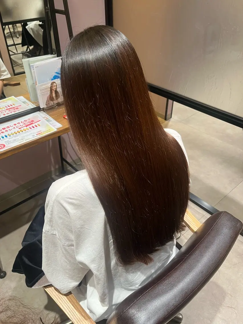 ロング 西原 愛紗のヘアスタイル